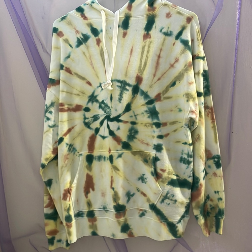 Aeropostale brand new super soft tie-dye hoodie
